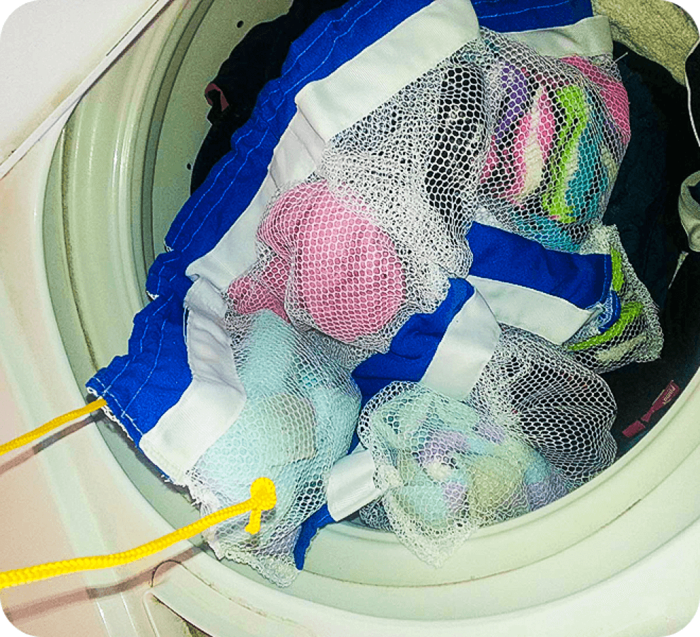 The-Sock-Saver-Delicate-Laundry-Bag-Slider-How-To-3
